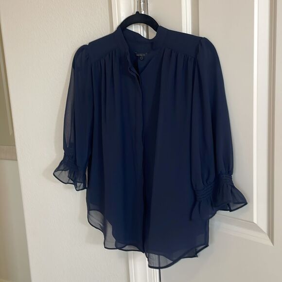 NWOT Ann Taylor Navy Blue Button Down Short Sleeve Crepe Blouse - Picture 2 of 4